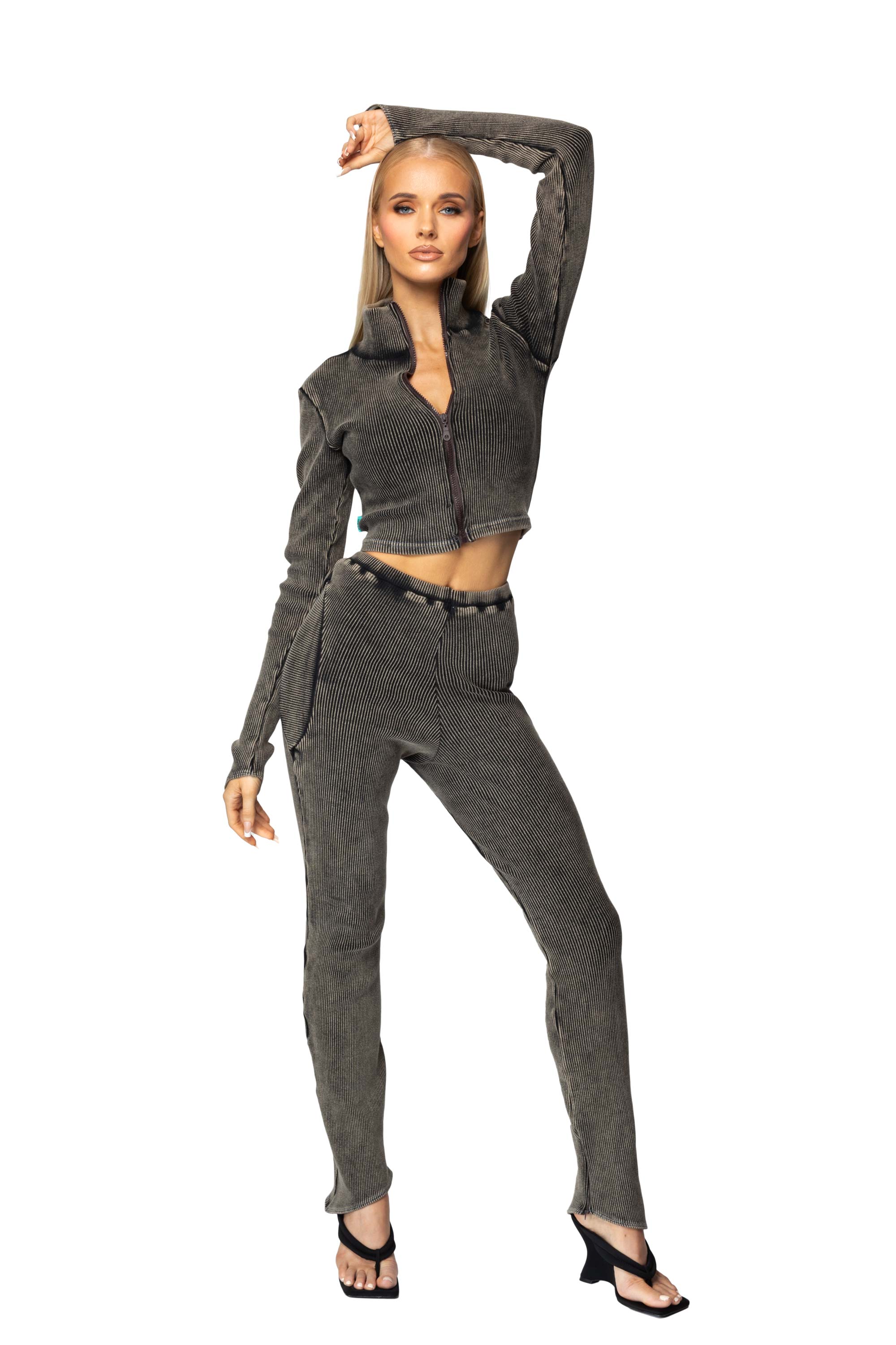 SETS – WMNS WEAR